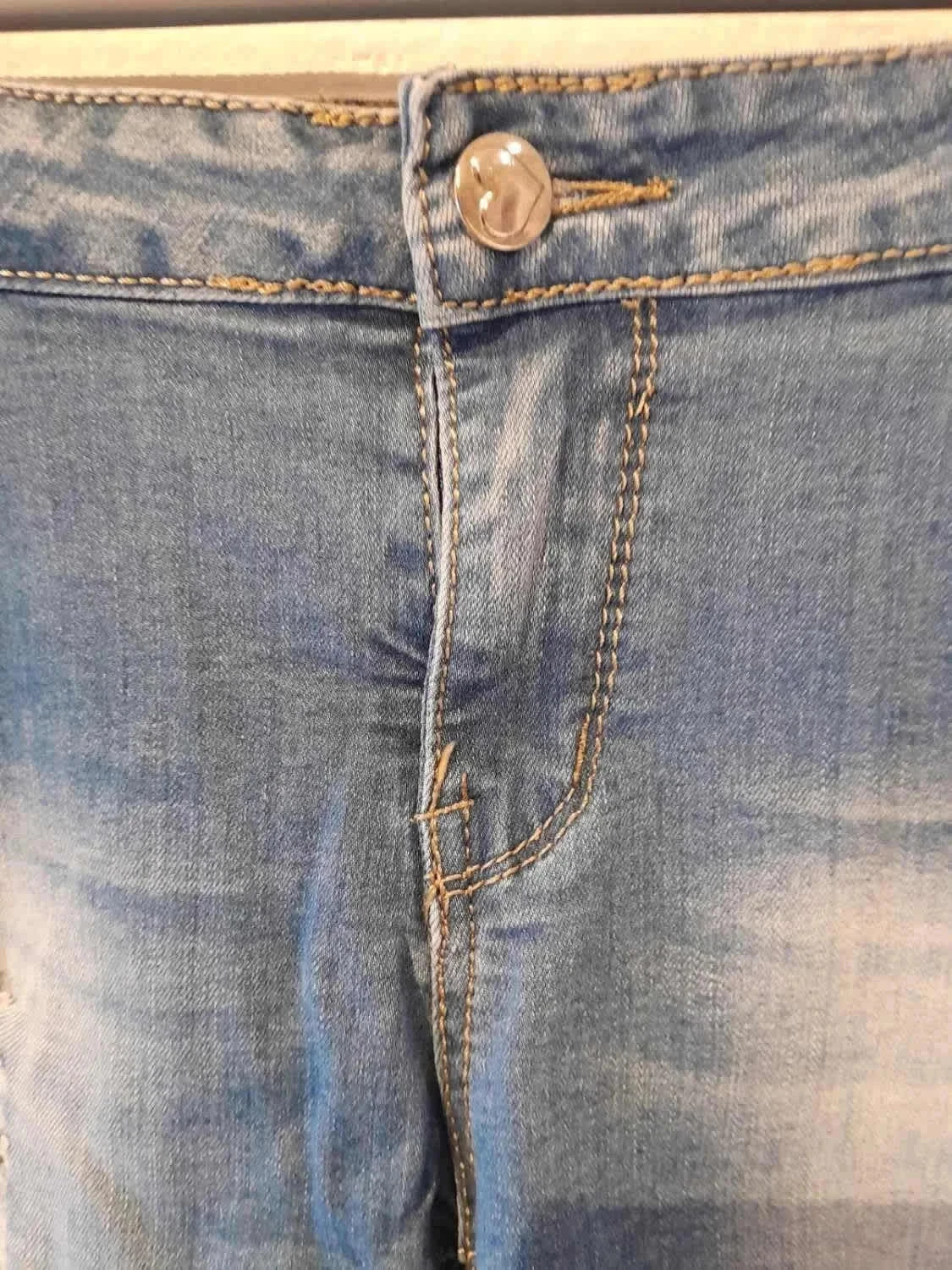 Shorts de mezclilla desgastada, estilo roto, talla XL – photo 4